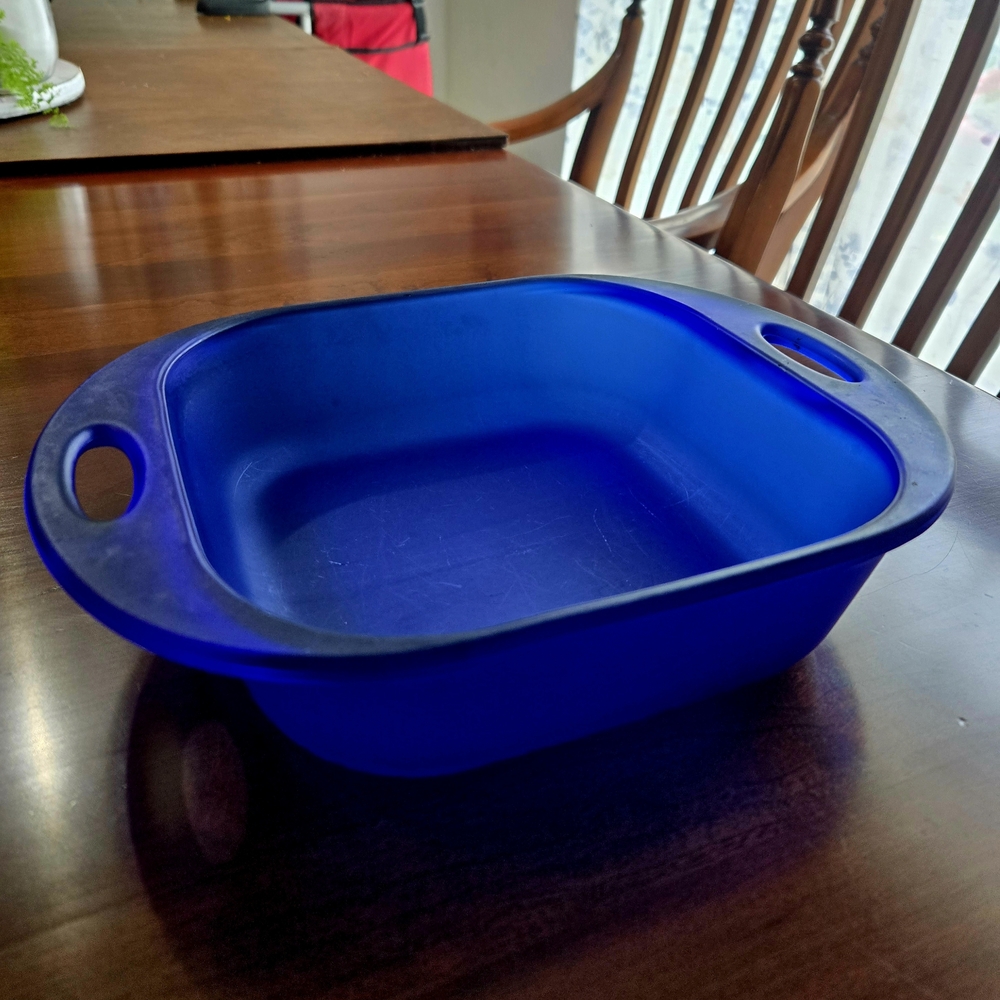 Anchor Hocking Frosted Cobalt Blue 8x8 Baking Dish
